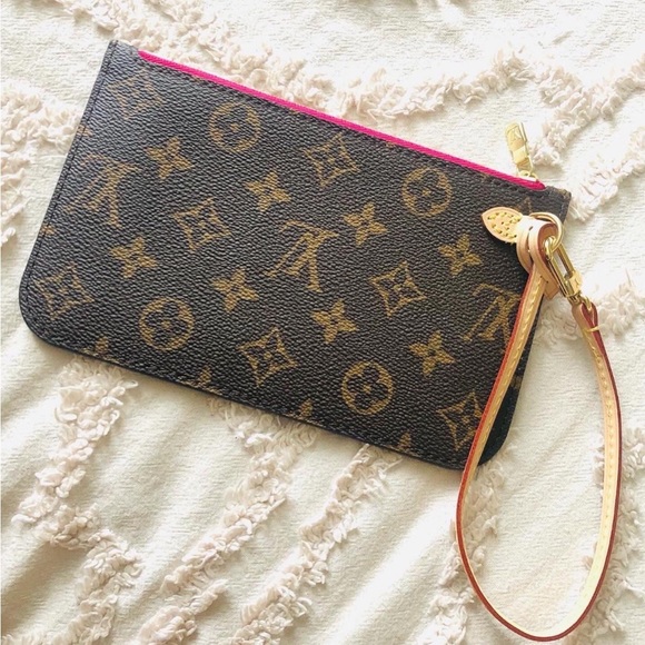 Neverfull pm wristlet - Picture 3 of 6